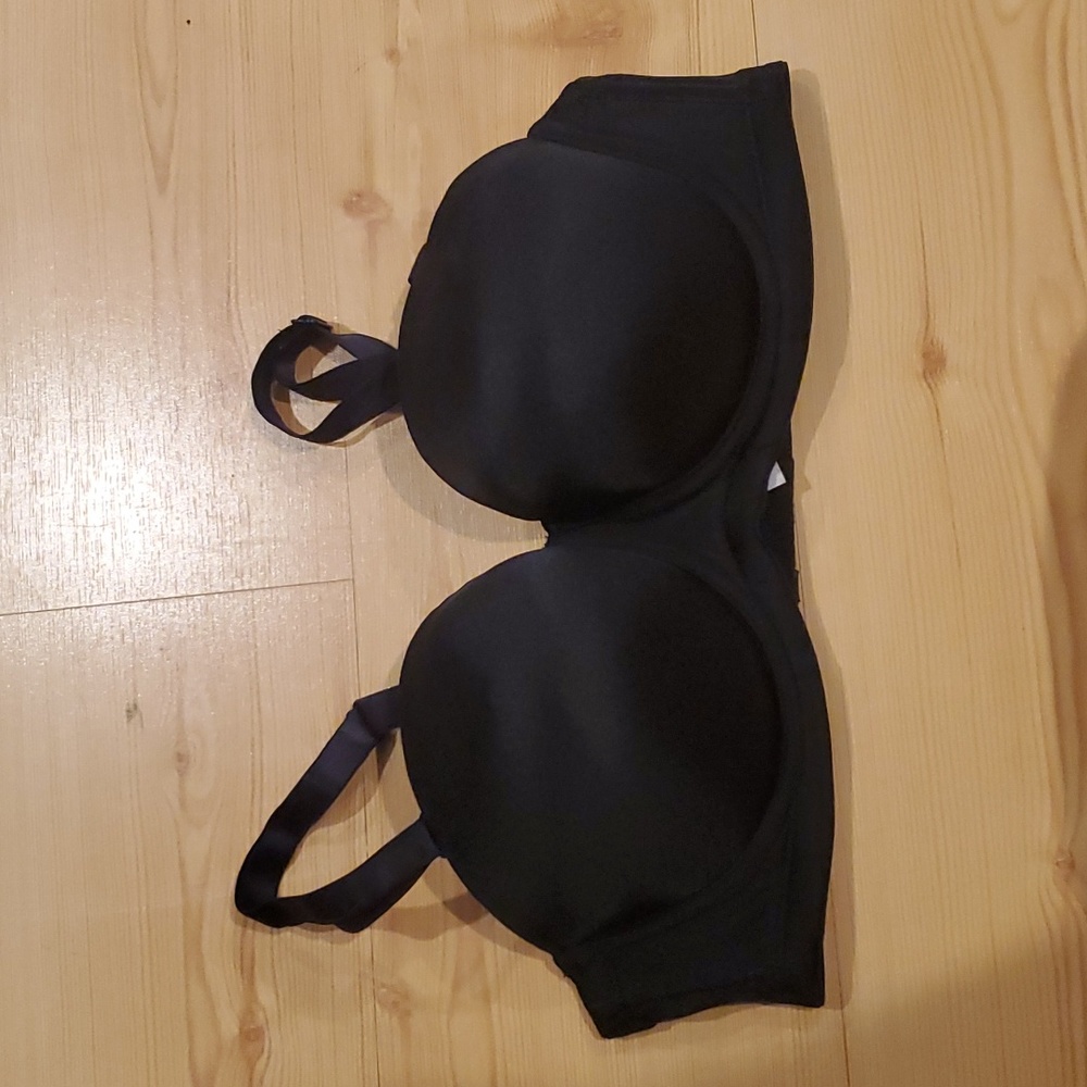 Womens Fashion Bug Black Underwire T-Shirt Bra Molded Cup Adjustable Straps 36C